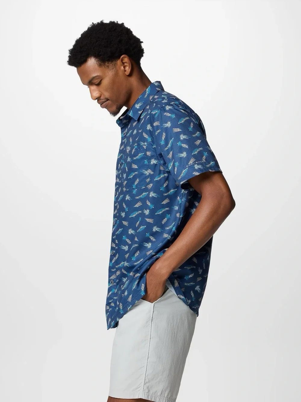 NWT Columbia Men’s Blue PFG Super Slack Tide Camp Shirt
